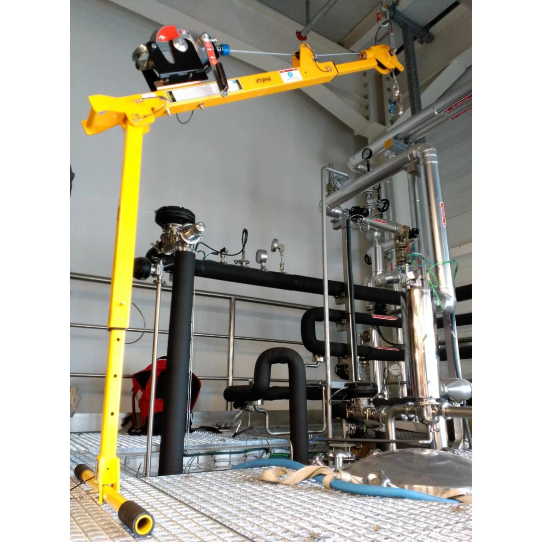 Xtirpa Pole Hoist system