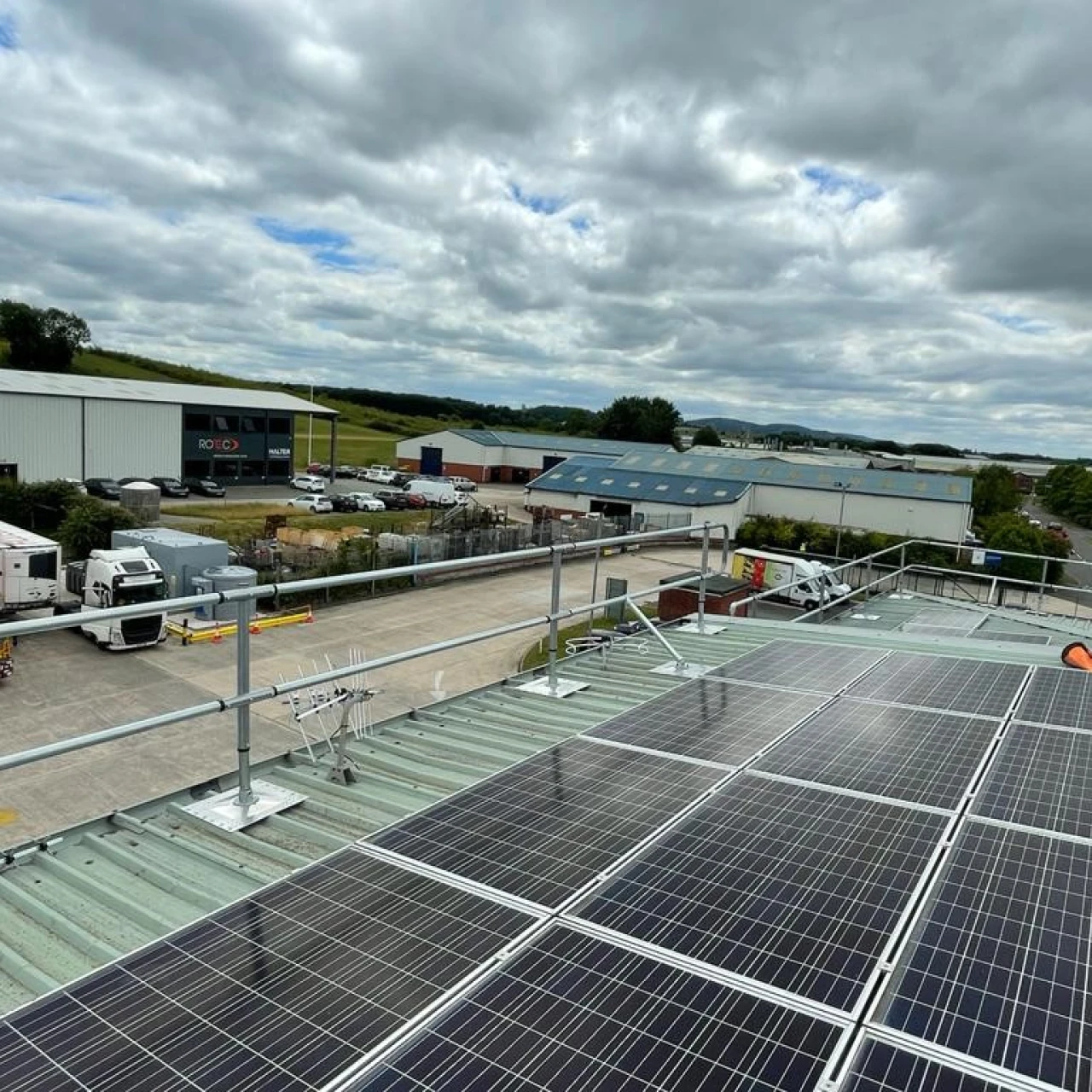 Fixed Guardrail - PV panels