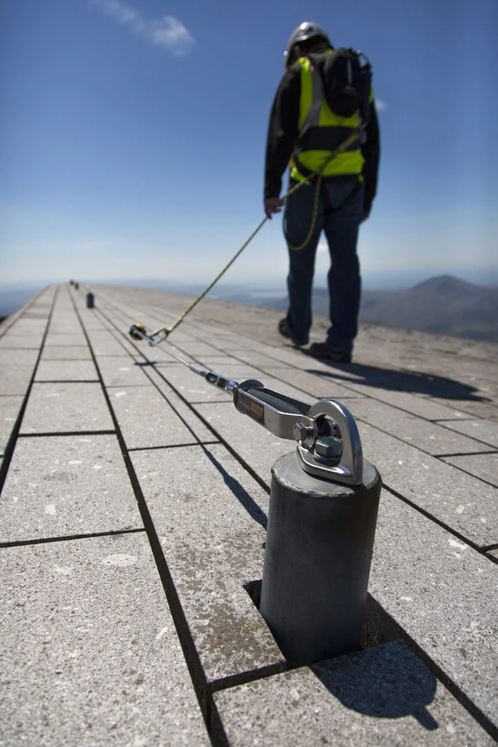 Snowden Summit, mansafe latchways cable system